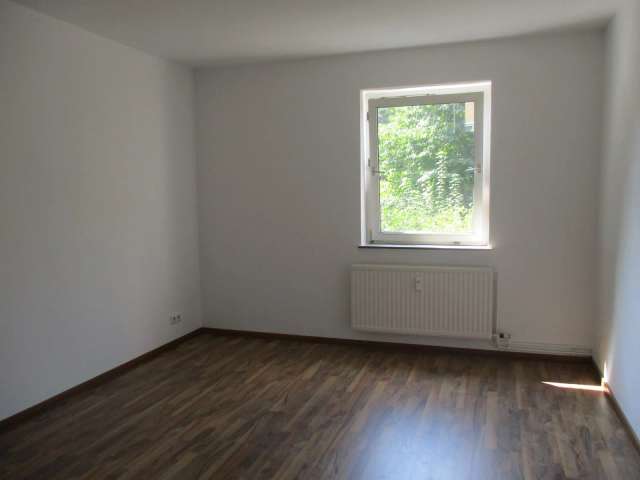 Große 3-Zimmer-Wohnung mit kleinem Balkon