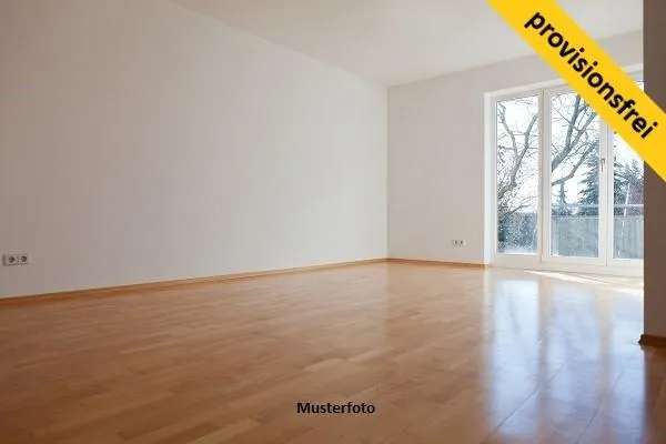 Wohnung 45,98 m² mit Loggia und Tiefgaragenstellplatz im 1. OG - Versteigerung