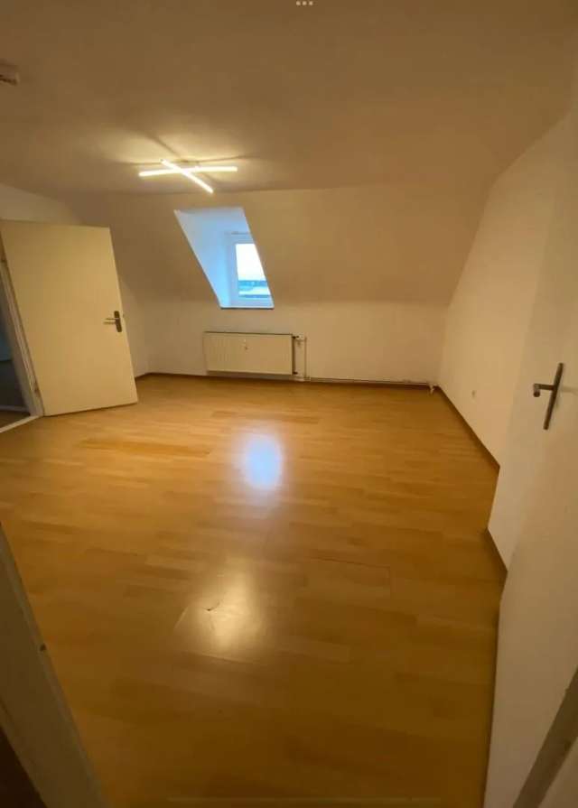 Bestlage City / Zoo / Oststadt Dachgeschoss Wohnung von Privat