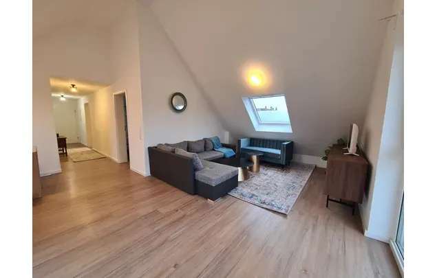 Mieten Sie eine 3 Zimmerwohnung von 80 m² in Stuttgart (Lindenstraße 4, 70563 Stuttgart, Germany) – immosurf.de