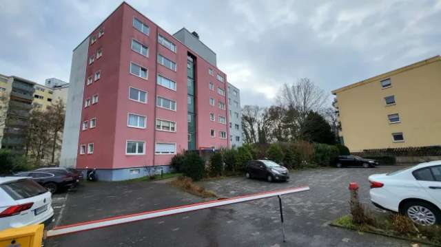 VERKAUFT! - Sonnige zentrale Wohnung mit Balkon