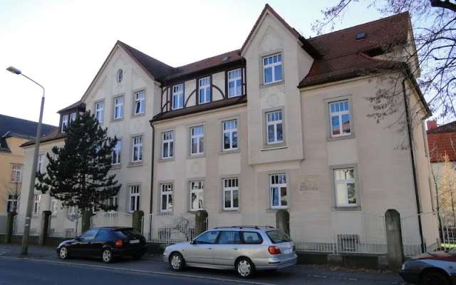 Haus mit 252 m² Wfl in Stuttgart, 1.002.000 € Verkehrswert