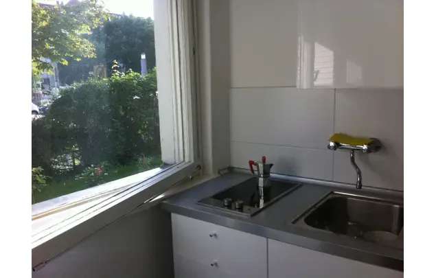 Wohnung in Kreuzberg mit 28qm - Erdgeschoss - Nähe Landwehrkanal