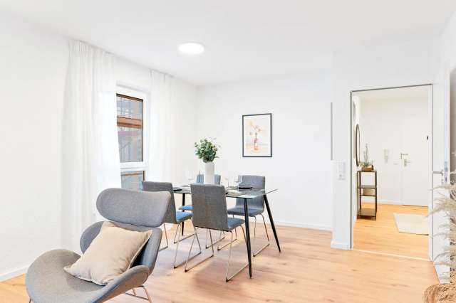 3 Zimmer Wohnung in Neu Ulm - Modernes Design und Balkon