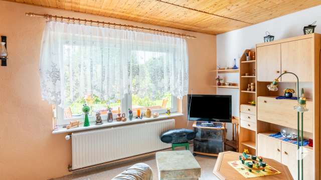 Einfach mal die Ruhe am Wochenende genießen! Bungalow mit großem Garten im Erholungsgebiet  Querfurt