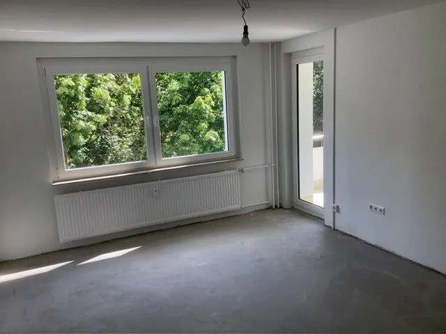 Helle und freundliche 3 Zimmer-Wohnung mit Balkon in Baumheide 