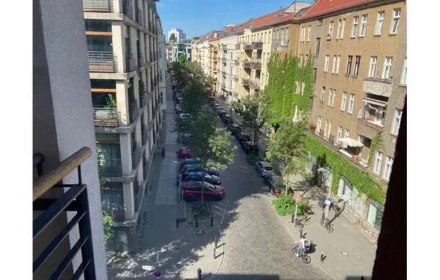 Mieten Sie eine 2 Zimmerwohnung von 850 m² in Berlin (Bergstraße 16;17, 10115 Berlin, Germany) – immosurf.de