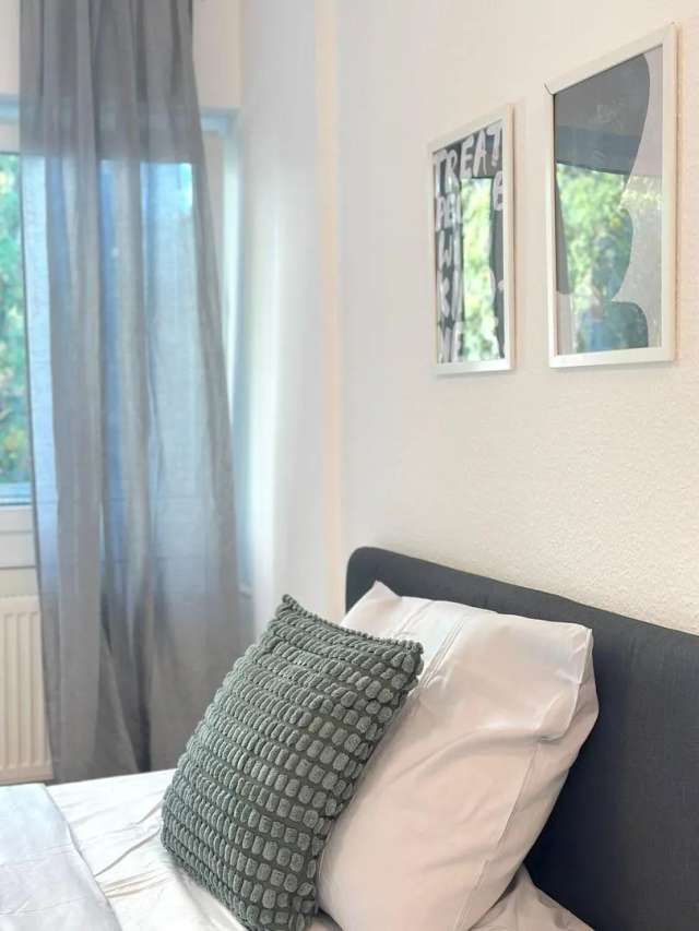 am-Main - Erstbezug nach Sanierung - 1-Zimmer Apartment in Frankfurt