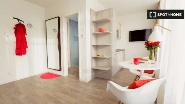 Möbliertes Studio-Apartment in München Laim zu vermieten