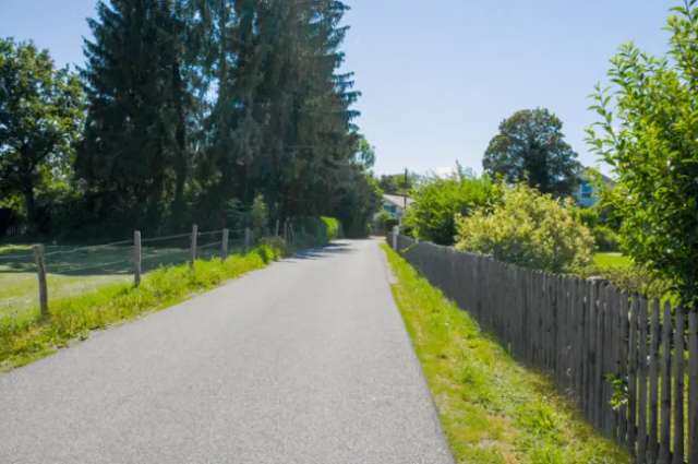 Großes Grundstück in Seeshaupt mit Platz für Einfamilienhaus und Doppelhaus