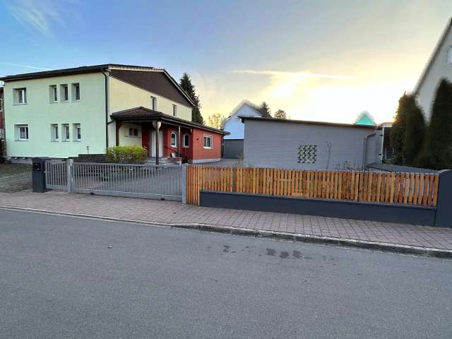 7 Zimmer Haus mit großem Garten und Nebengebäude ideal für Familien und Mehrgenerationen