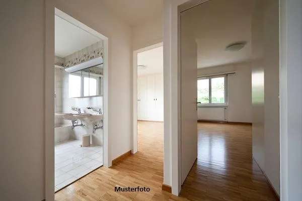 91 m² Wohnung in 2 Stock mit Balkon und Kellerraum - Versteigerung!