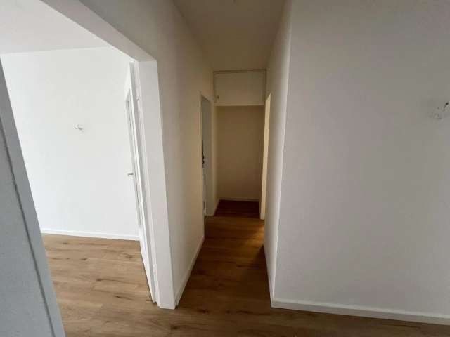 2-Zimmer-Wohnung mit Balkon in Erkrath