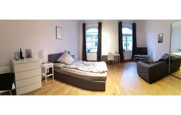 Studentenwohnung in Frankfurt 4 Zimmer 30m2 980 Euro