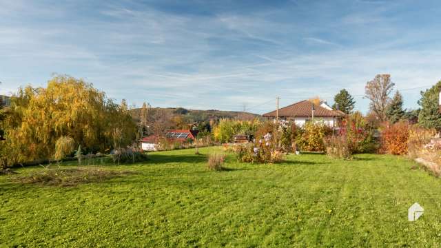 Energieautarkes Traumhaus mit beeindruckender Aussicht und idyllischer Südlage am Thüringer Wald