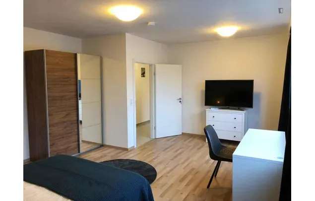 Mieten Sie eine 3 Zimmerwohnung von m² in Stuttgart (Talstraße, 70188 Stuttgart, Germany) – immosurf.de