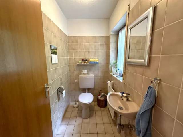 *RESERVIERT*Leben wie im Haus-Großzügige Maisonette-Wohnung in gehobener Lage