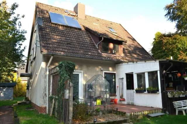 Vermietetes Einfamilienhaus in Benefeld mit Garten und Carport