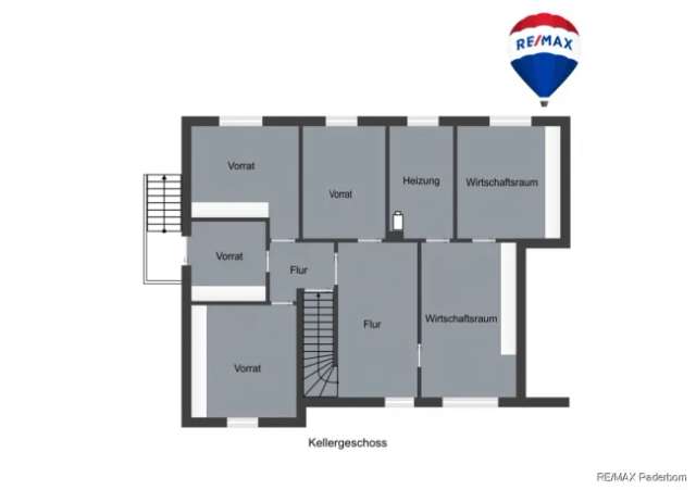 Zweifamilienhaus mit 220 m² Wohnfläche, Garten, Garage und PV Anlage in ruhiger Lage