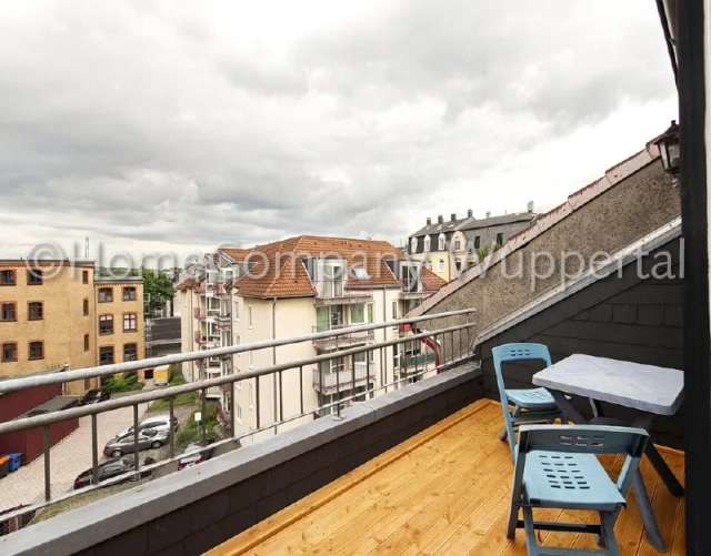 Zentrale Lage in Wuppertal - Dachgeschoss-Apartment mit Dachterrasse