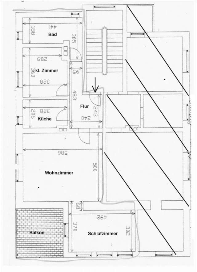 ELVIRA - Planegg, sehr attraktive 2,5-Zi.-Wohnung mit großem Südbalkon in Altbauvilla!