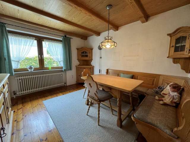 Top Angebot Dachau mit viel Potential ! Kleines, sehr gepflegtes EFH auf 375m² Grund