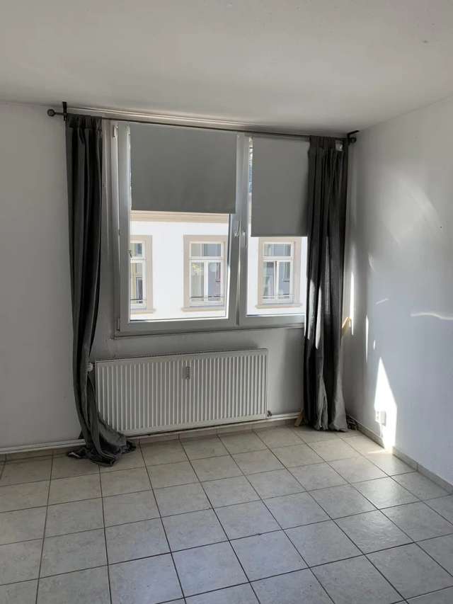 Kleines Apartment mit Duschbad und Singleküche