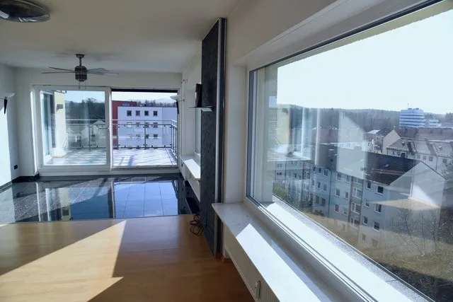 Penthousewohnung mit Dachterrasse und traumhaftem Blick in Lauf