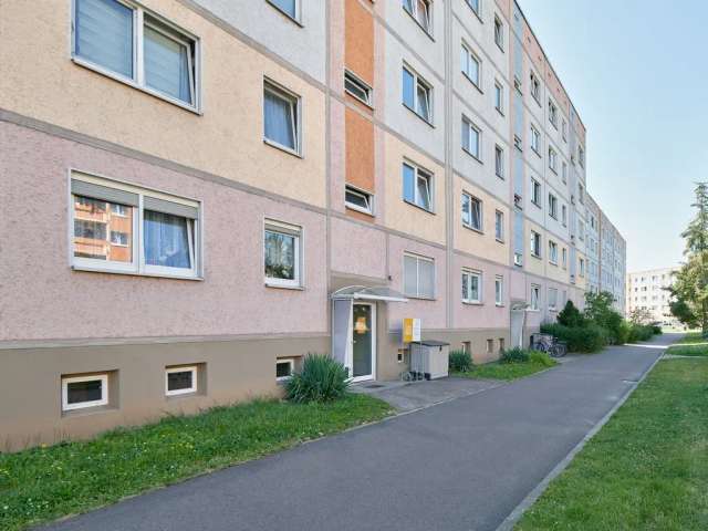 Wohnung in 4-stöckigem Wohnhaus aus 1971 - 1. Etage