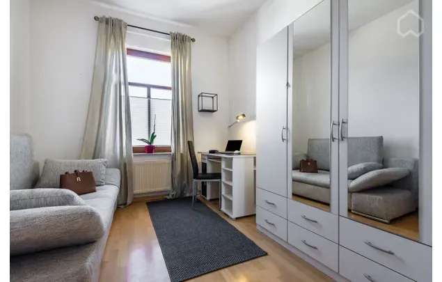 Mieten Sie eine 2 Zimmerwohnung von 69 m² in Frankfurt (Badstubengasse 5, 65929 Frankfurt, Germany) – immosurf.de