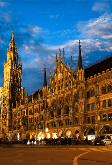 Zoek onroerend goed te koop in München